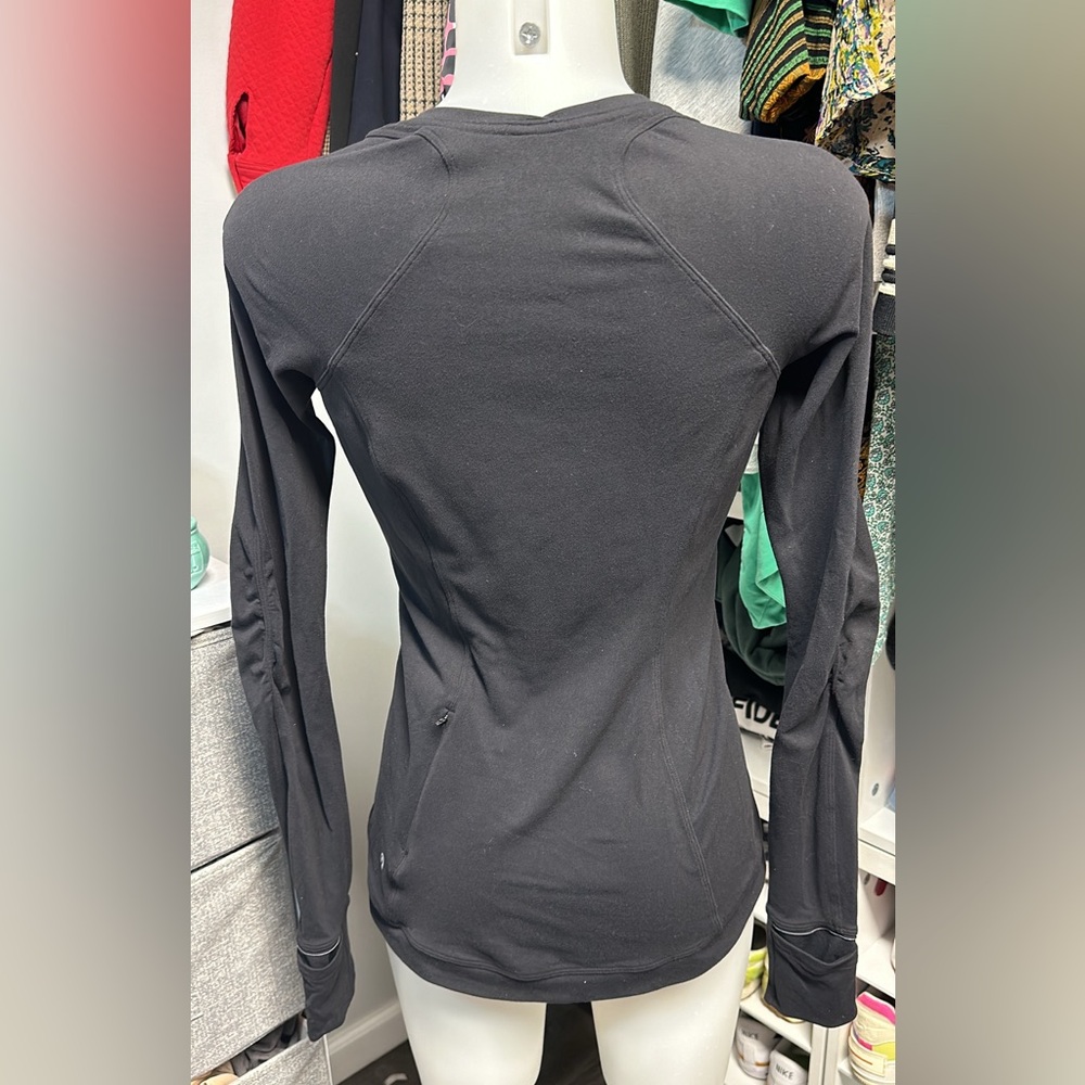 Lululemon Runderful Long Sleeve - Picture 6 of 7